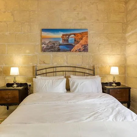 Authentic 2br House Of Character With Terrace By 360 Estates Casa de Férias