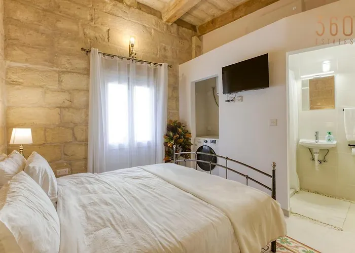 Case de vacanță Authentic 2br House Of Character With Terrace By 360 Estates